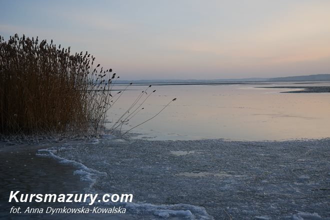mazury lód jeziora zima jezioro niegocin kursmazury warunki lodowe sport